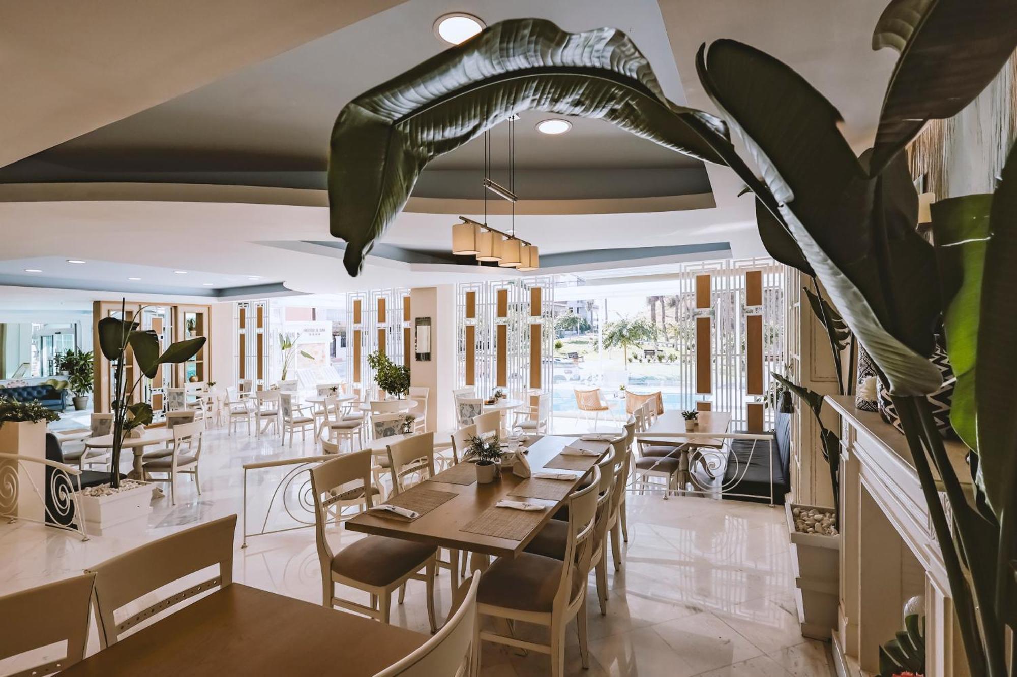 Secret Paradise Hotel & Spa (Adults Only) Chalkidiki Ngoại thất bức ảnh